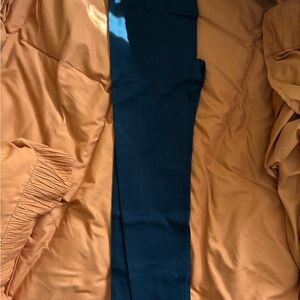 OQQ High-Rise Ribbed Leggings in Black